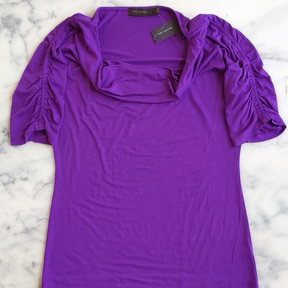 NWT. The Limited Rayon and Spandex Cowl Neck Half Sleeve with elastic Blouse. - Picture 4 of 4